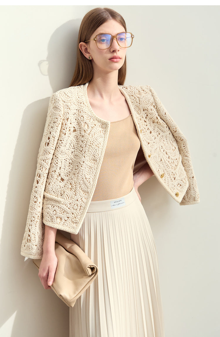 Women's Round Neck Crocheted Texture Coat Loose Short Padded Shoulder Top