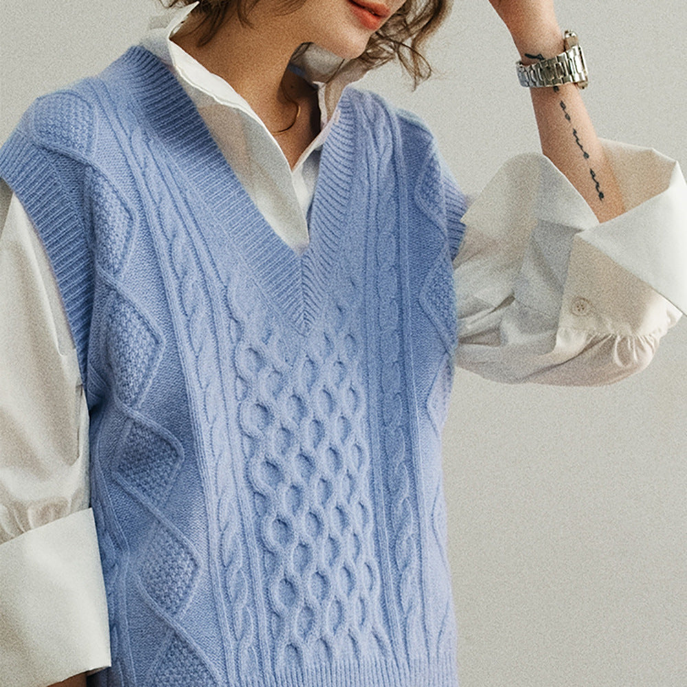 V-neck knitted vest