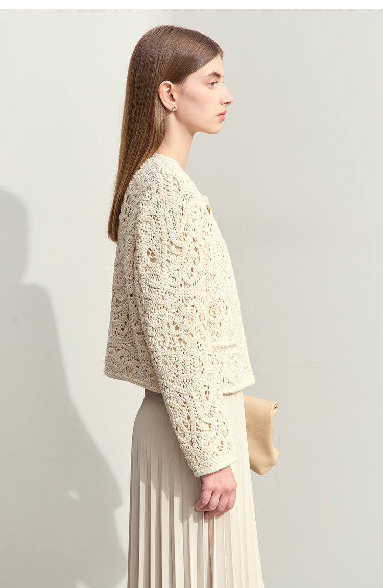 Women's Round Neck Crocheted Texture Coat Loose Short Padded Shoulder Top