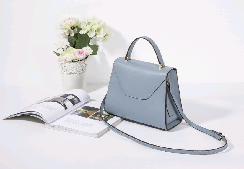 spring and summer new simple portable handbag leather bag shoulder Messenger bag