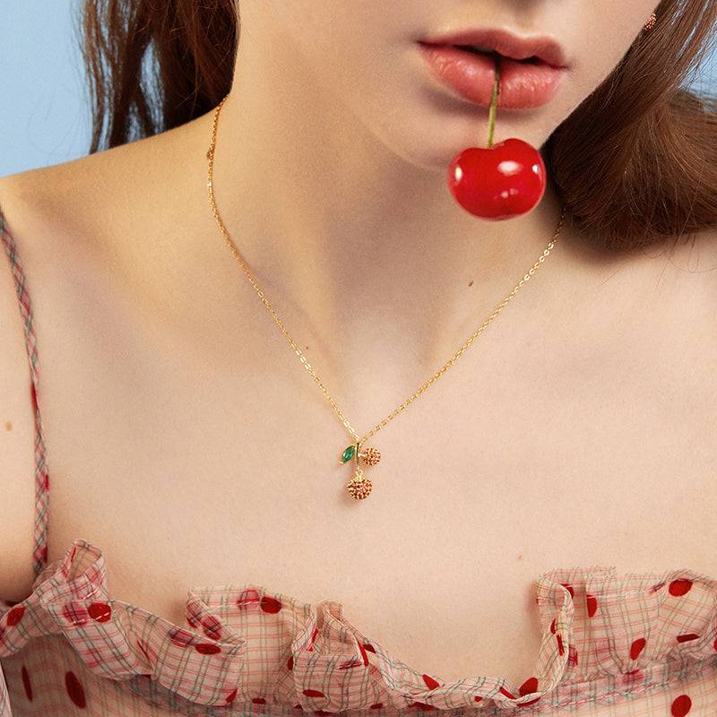 Feminine fashion cherry shaped pendant necklace