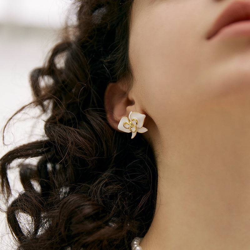 Design Sense Of High-end Temperament Retro Earrings