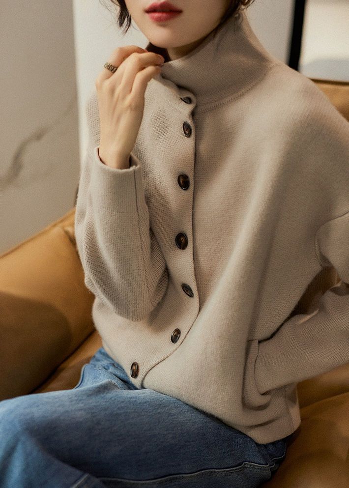 Slouchy Style Loose High-necked Coat With Advanced Feeling