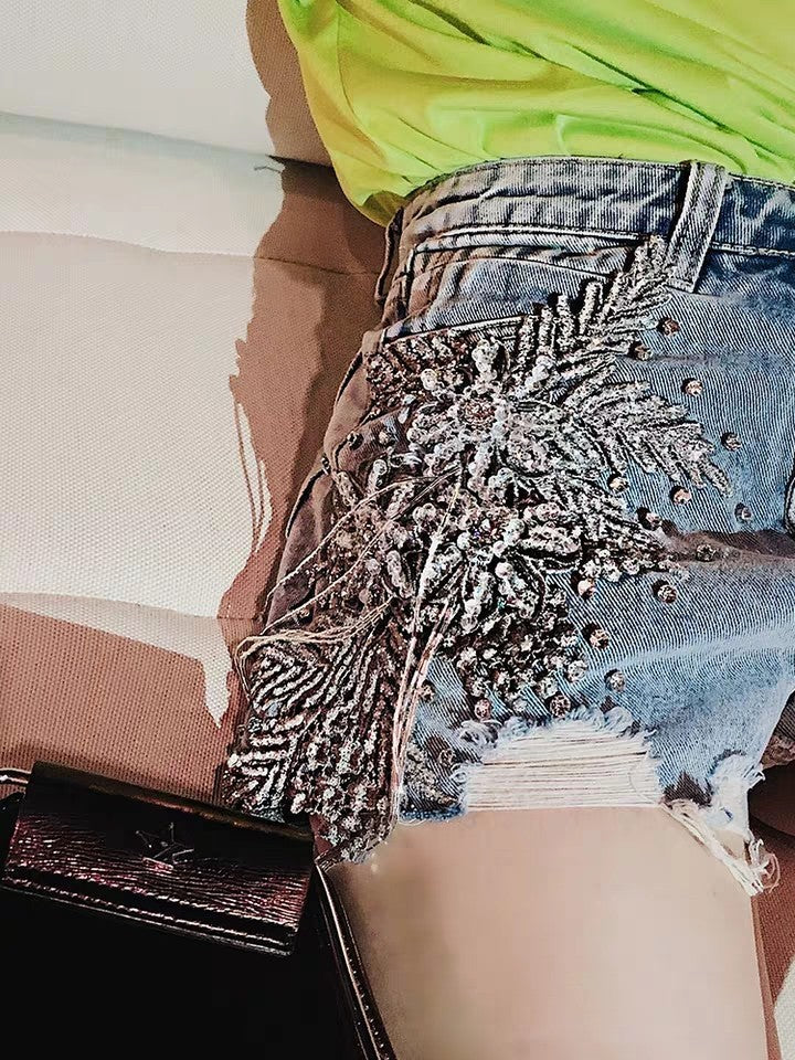 Ripped Jeans With Diamond Flowers